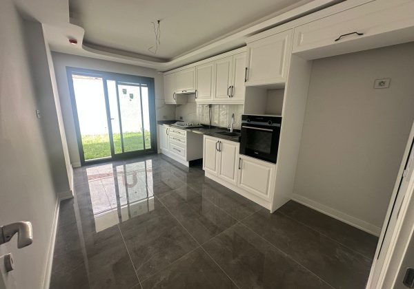 ÇETIN EMEÇ'TE SATILIK TRIPLEKS 4+1 BAHÇELİ VE TERASLI DAİRE küçük görsel