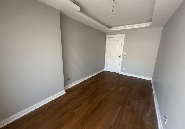 ÇETIN EMEÇ'TE SATILIK TRIPLEKS 4+1 BAHÇELİ VE TERASLI DAİRE küçük görsel