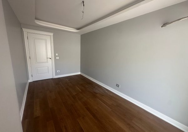 ÇETIN EMEÇ'TE SATILIK TRIPLEKS 4+1 BAHÇELİ VE TERASLI DAİRE
