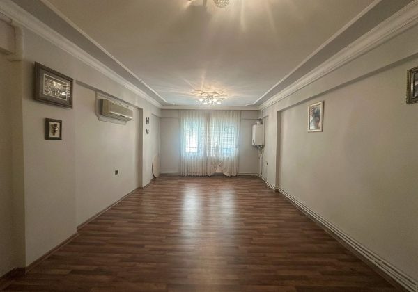Yeşilyurt Ulu Önderde Yenilenmiş Modern 3+1 ara kat daire. küçük görsel