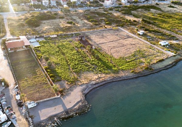 URLA GÜLBAHÇEDE DENIZE SIFIR 6.079 M² TURIZM İMARLI ARSA. küçük görsel