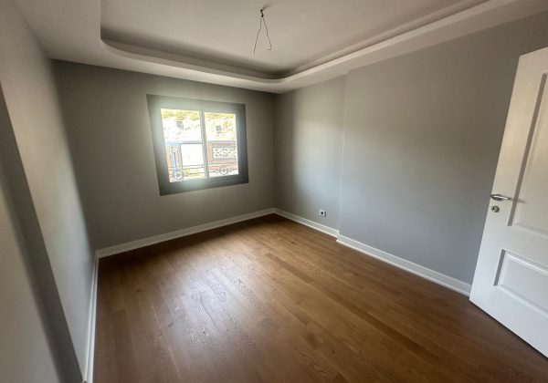 ÇETIN EMEÇ'TE SATILIK 5+2 IKIZ VILLA. küçük görsel