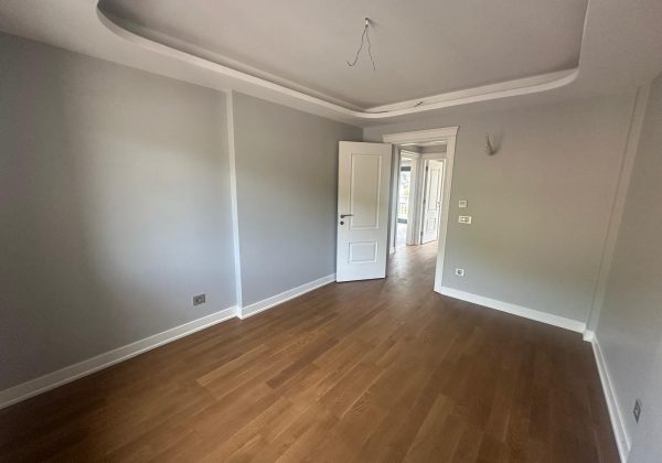 ÇETIN EMEÇ'TE SATILIK 5+2 IKIZ VILLA. küçük görsel