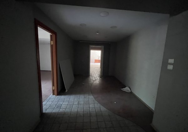 Kozyatağı Sümko sitesinde Dükkan küçük görsel