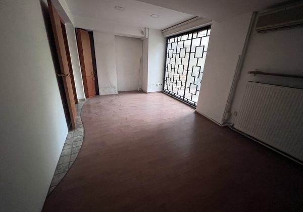 Kozyatağı Sümko sitesinde Dükkan küçük görsel