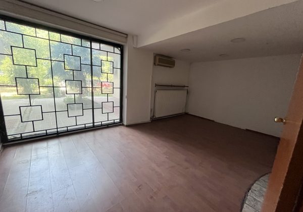 Kozyatağı Sümko sitesinde Dükkan küçük görsel