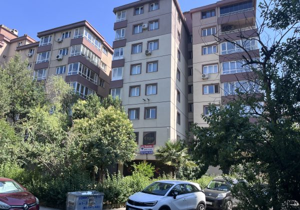 Kozyatağı Sümkoda 3+1 ofis küçük görsel