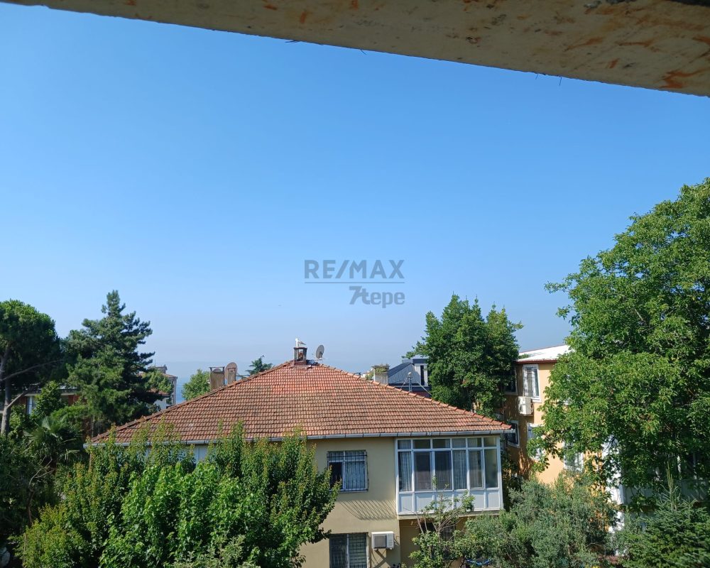 REMAX7TEPEDEN KARTAL ÇAVUŞOĞLUNDA KİRALIK İKİZ VİLLALAR