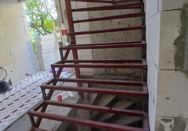 REMAX7TEPEDEN KARTAL ÇAVUŞOĞLUNDA KİRALIK İKİZ VİLLALAR küçük görsel