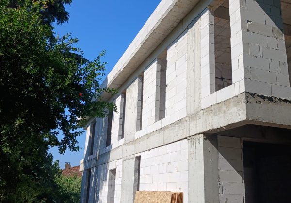 REMAX7TEPEDEN KARTAL ÇAVUŞOĞLUNDA KİRALIK İKİZ VİLLALAR küçük görsel