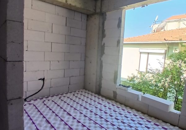 REMAX7TEPEDEN KARTAL ÇAVUŞOĞLUNDA KİRALIK İKİZ VİLLALAR küçük görsel