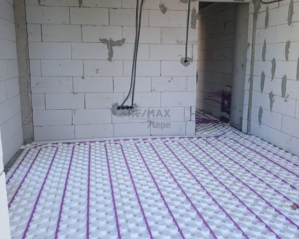 REMAX7TEPEDEN KARTAL ÇAVUŞOĞLUNDA KİRALIK İKİZ VİLLALAR