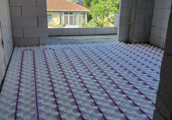 REMAX7TEPEDEN KARTAL ÇAVUŞOĞLUNDA KİRALIK İKİZ VİLLALAR küçük görsel