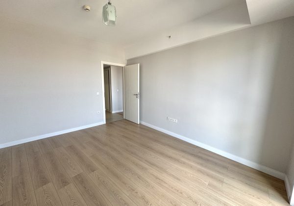 ŞULE GÜLEÇ TEK YETKİLİ BAYRAMPAŞA PASHADOR KİRALIK 1+1 DAİRE küçük görsel