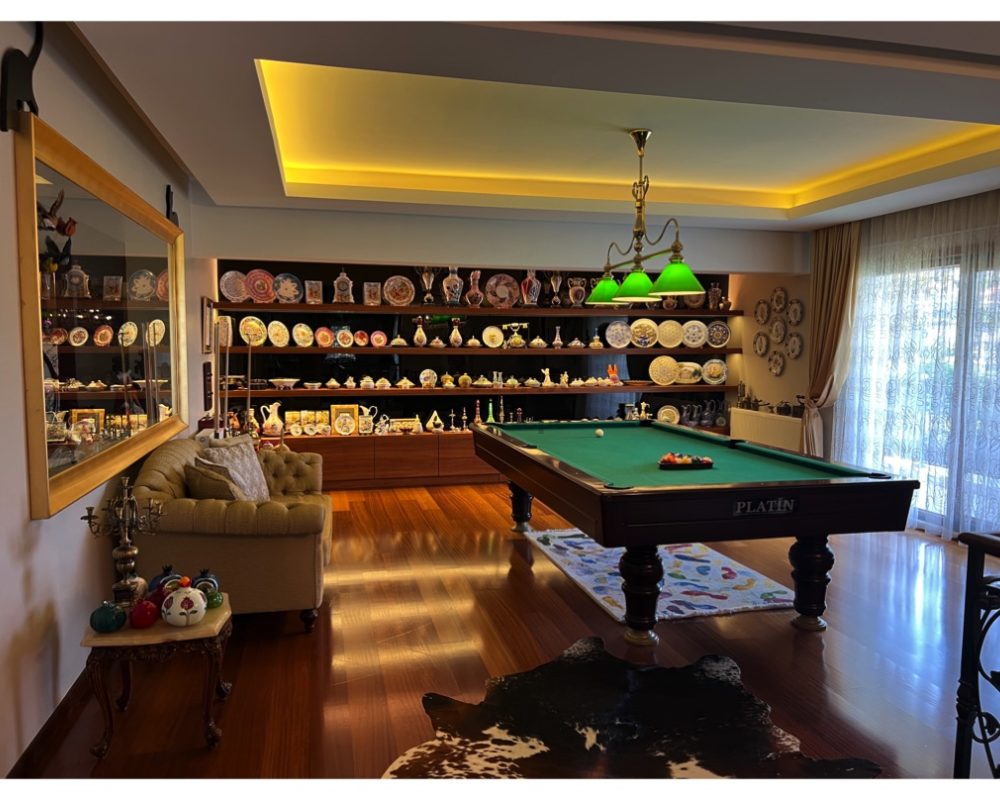 ACARKENT’TE ÖNÜ AÇIK, 1000 M² NET KULLANIMLI 8+2 SATILIK B TIPI VILLA