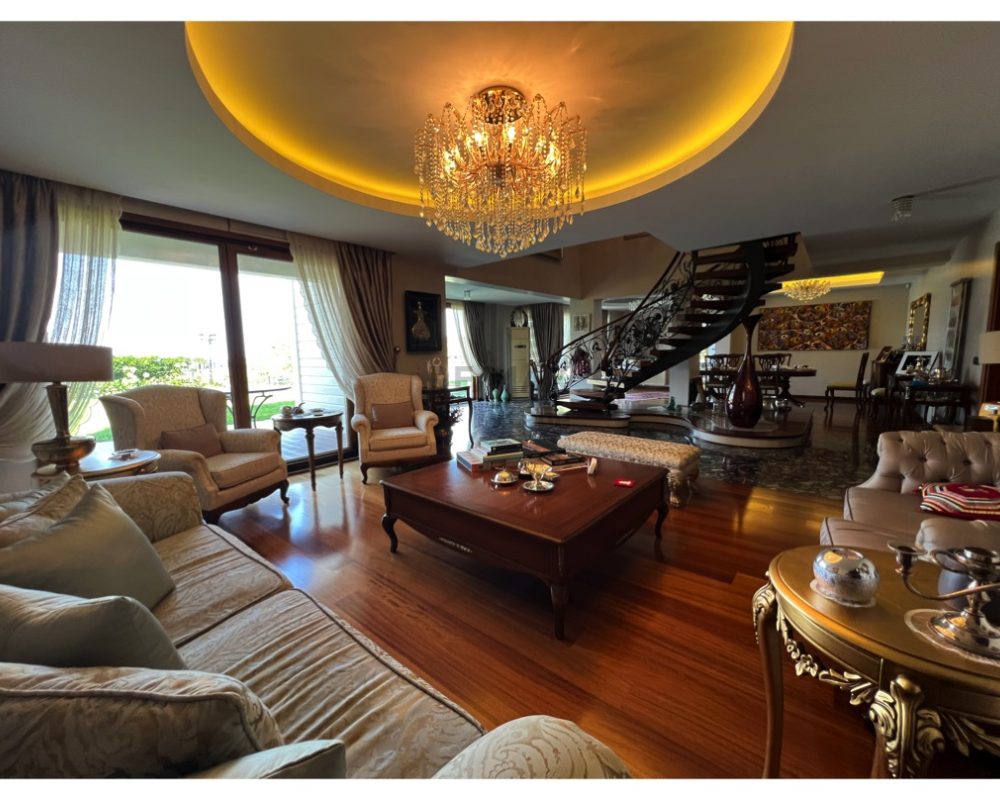 ACARKENT’TE ÖNÜ AÇIK, 1000 M² NET KULLANIMLI 8+2 SATILIK B TIPI VILLA