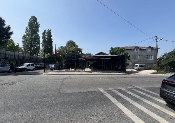 Remax7tepe den soğuksu da devren satılık oto yıkama kuaför küçük görsel