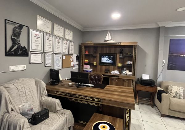 Remax7tepe den soğuksu da devren satılık oto yıkama kuaför küçük görsel