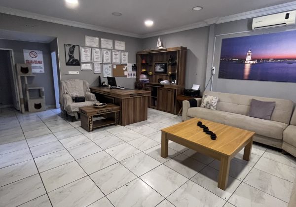 Remax7tepe den soğuksu da devren satılık oto yıkama kuaför küçük görsel