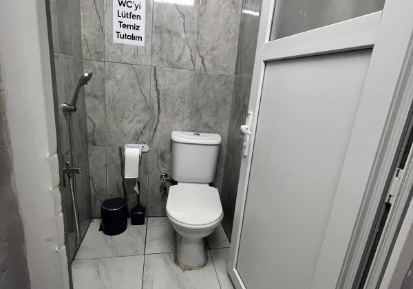 Remax7tepe den soğuksu da devren satılık oto yıkama kuaför küçük görsel