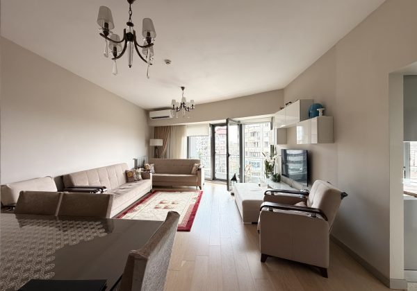 KENTPLUS KADIKÖY'DE SATILIK 2+1 KAPALI MUTFAKLI DAİRE