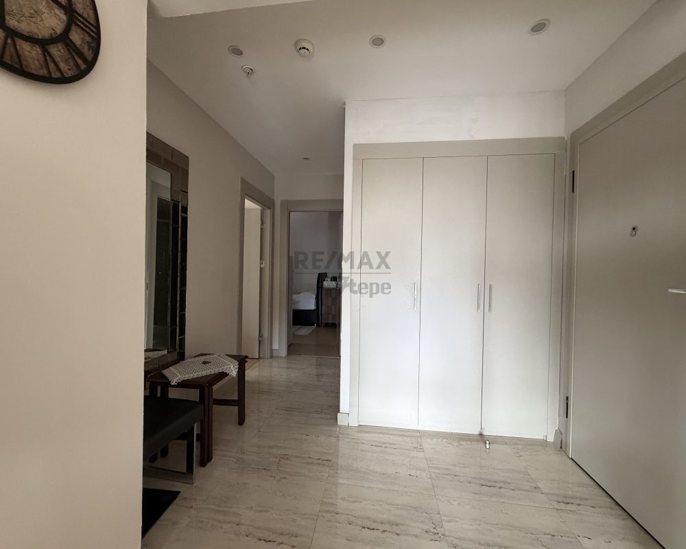 KENTPLUS KADIKÖY'DE SATILIK 2+1 KAPALI MUTFAKLI DAİRE