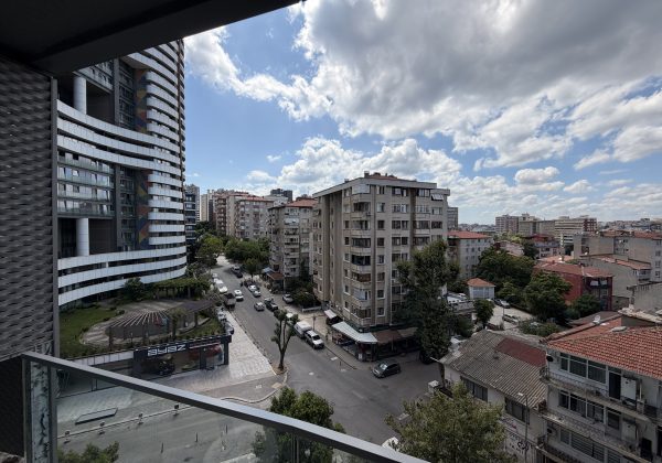 KENTPLUS KADIKÖY'DE SATILIK 2+1 KAPALI MUTFAKLI DAİRE küçük görsel
