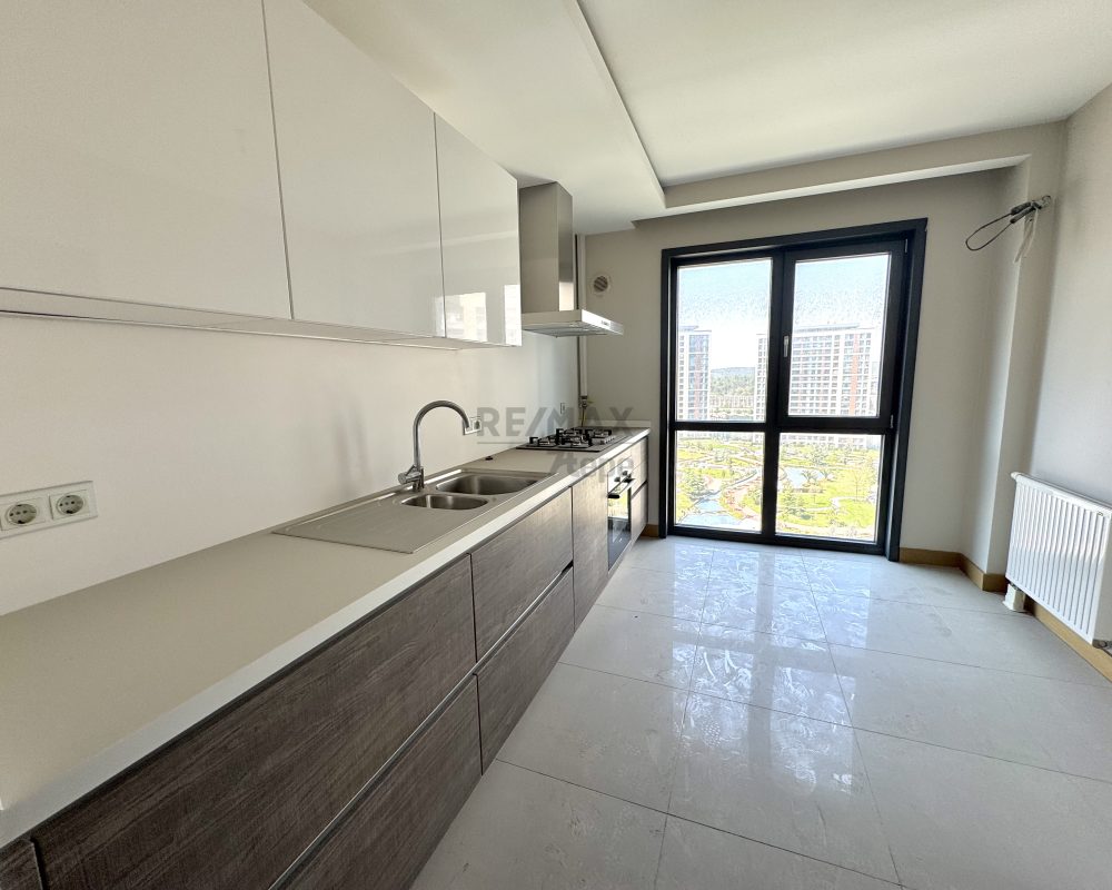 5. LEVENT TORUNLAR PEYZAJ MANZARALI SATILIK 4+1 DAİRE