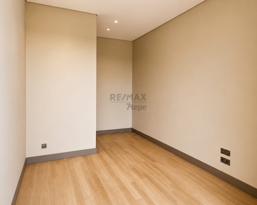 ACARKENT’TE 22. KAT | BEYKOZ KONAKLARI MANZARALI | 2+1 | 142 M² NET | BALKONLU