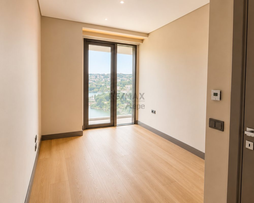ACARKENT’TE 22. KAT | BEYKOZ KONAKLARI MANZARALI | 2+1 | 142 M² NET | BALKONLU