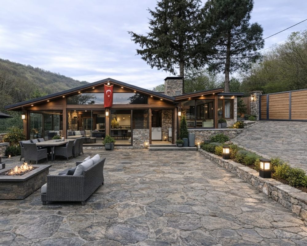REMAX 7TEPE'DEN BEYKOZ CUMHURİYETKÖY'DE DERE KENARINDA GELECEĞE YATIRIM