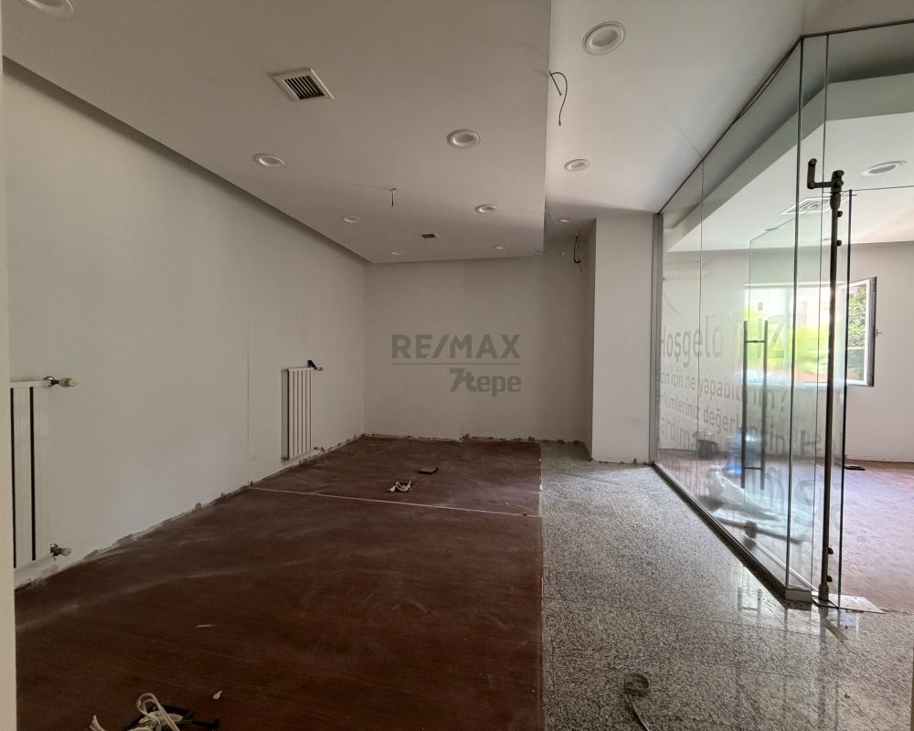 Kadıköy Mandıra Cad. Kurumsal firmalara Kiralık İşyeri