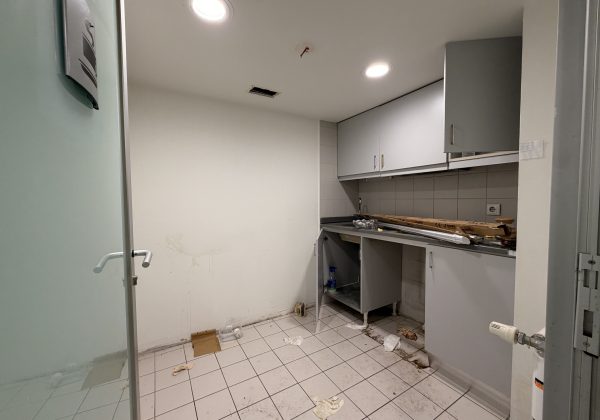 Kadıköy Mandıra Cad. Kurumsal firmalara Kiralık İşyeri küçük görsel