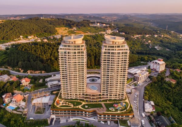 REMAX7'TEPEDEN ACARBLU RESİDANCE'DE EŞYALI KİRALIK 3+1 DAİRE küçük görsel