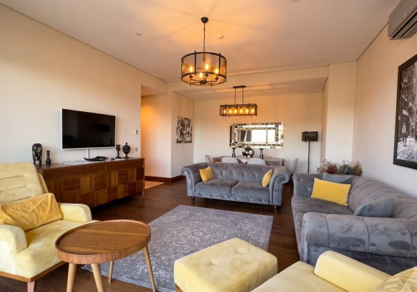 REMAX7'TEPEDEN ACARBLU RESİDANCE'DE EŞYALI KİRALIK 3+1 DAİRE küçük görsel