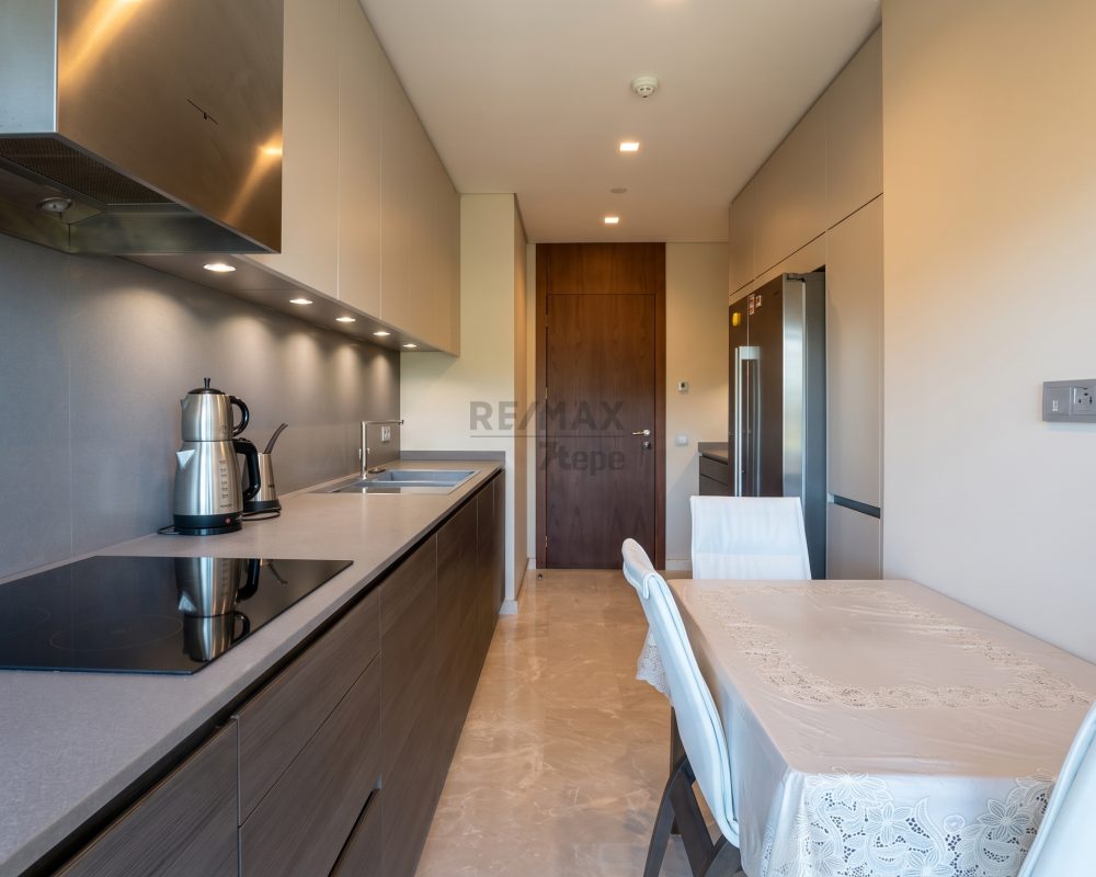 REMAX7'TEPEDEN ACARBLU RESİDANCE'DE EŞYALI KİRALIK 3+1 DAİRE