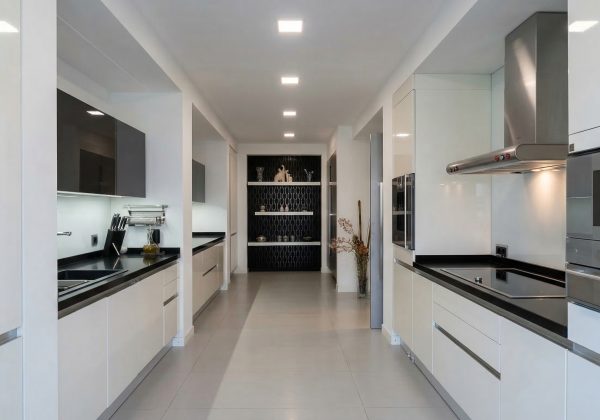 REMAX 7 TEPE'DEN ACARKENT'TE LÜKS VE DOĞAYI BİRLEŞTİREN VİLLA küçük görsel