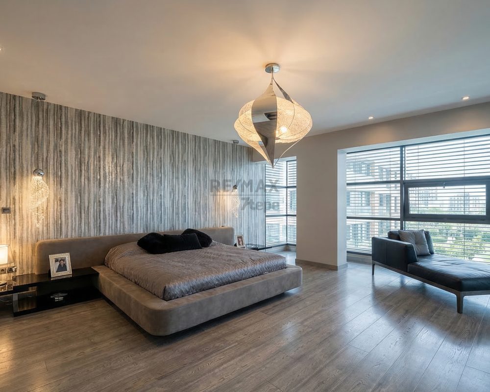 REMAX 7 TEPE'DEN ACARKENT'TE LÜKS VE DOĞAYI BİRLEŞTİREN VİLLA