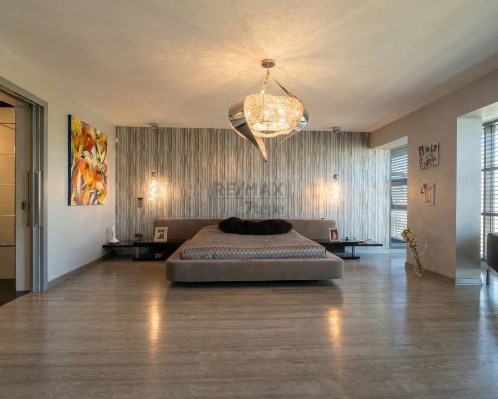 REMAX 7 TEPE'DEN ACARKENT'TE LÜKS VE DOĞAYI BİRLEŞTİREN VİLLA