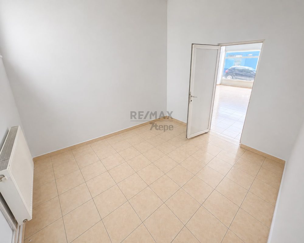 ORTAÇEŞME’DE KİRALIK 150 m² DÜKKAN | GENİŞ KULLANIM ALANI | MASRAFSIZ | ÇAYIR’A YAKIN