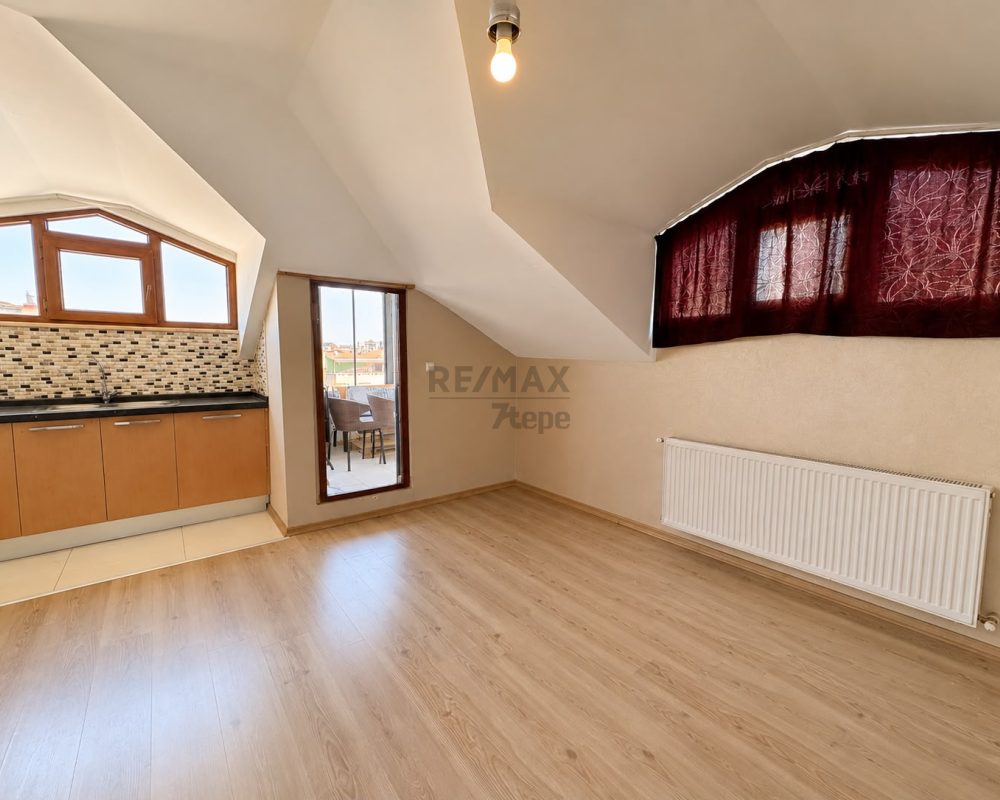 ÜSKÜDAR BULGURLU’DA BUTİK SİTEDE SATILIK 4+2 DUBLEKS DAIRE