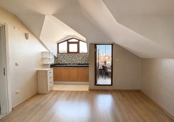 ÜSKÜDAR BULGURLU’DA BUTİK SİTEDE SATILIK 4+2 DUBLEKS DAIRE küçük görsel