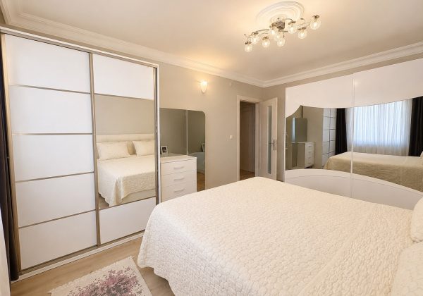 ÜSKÜDAR BULGURLU’DA BUTİK SİTEDE SATILIK 4+2 DUBLEKS DAIRE küçük görsel