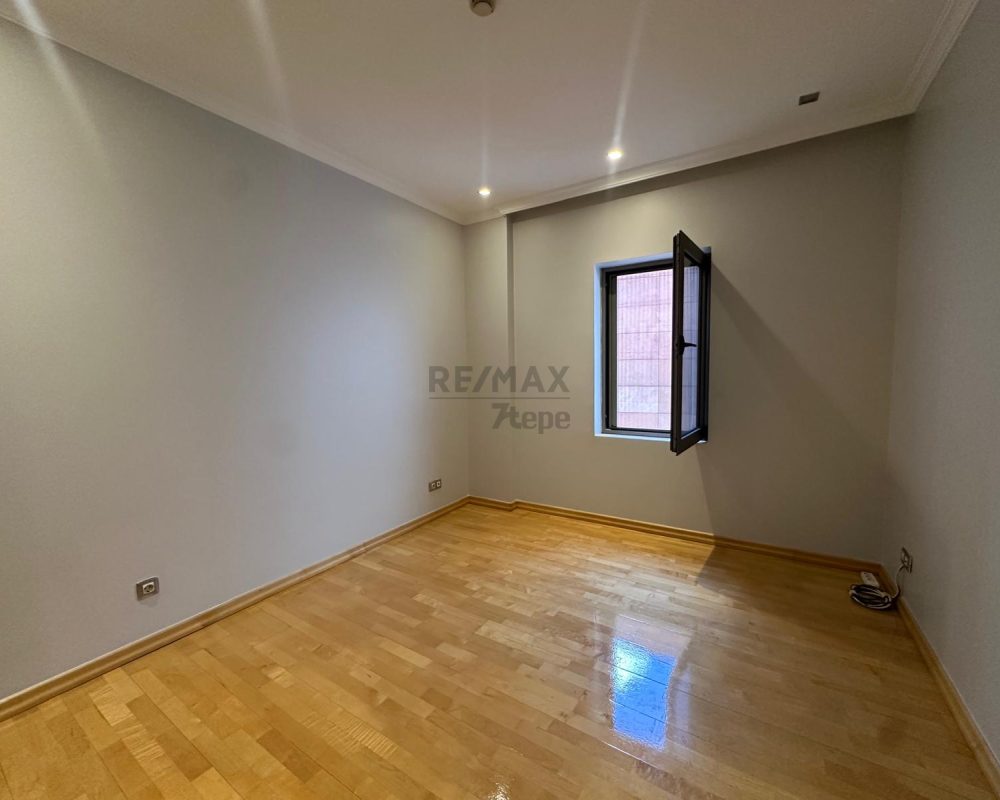 Acarsize Çarşı Bloklarında Kiralık 2+1 Daire