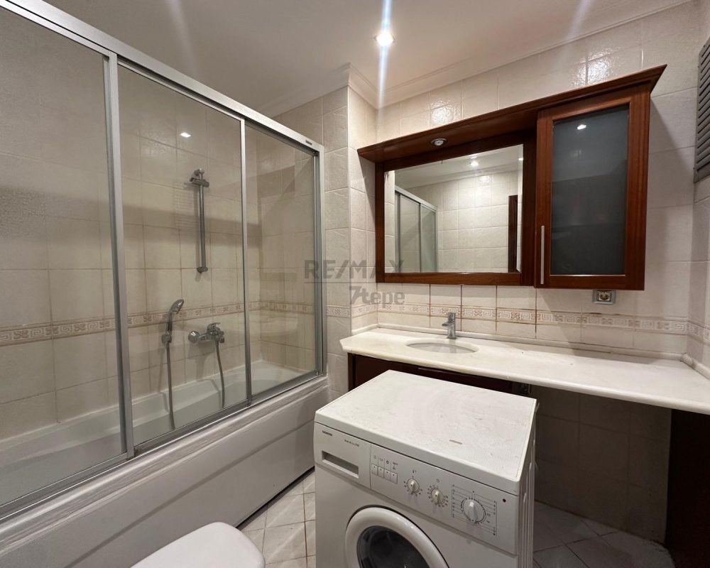 Acarsize Çarşı Bloklarında Kiralık 2+1 Daire