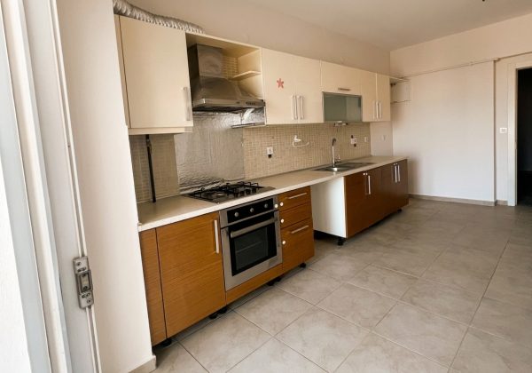 SÜMERPARK EVLERİNDE 2+1 150 MT2 GÜVENLİKLİ VE HAVUZLU GENİŞ DAİRE küçük görsel