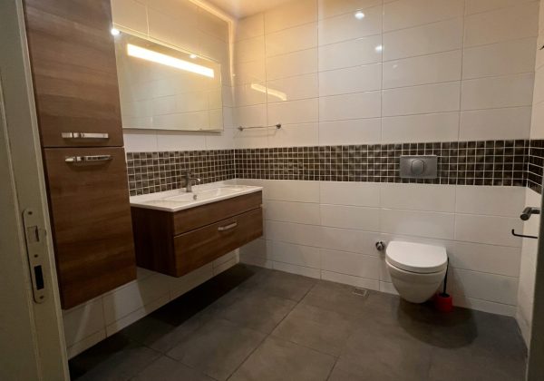 SÜMERPARK EVLERİNDE 2+1 150 MT2 GÜVENLİKLİ VE HAVUZLU GENİŞ DAİRE küçük görsel