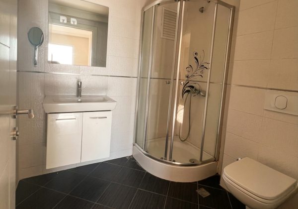 SÜMERPARK EVLERİNDE 2+1 150 MT2 GÜVENLİKLİ VE HAVUZLU GENİŞ DAİRE küçük görsel