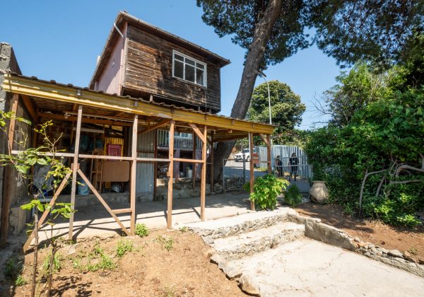 YALIKÖY'DE BOĞAZ MANZARALI MÜSTAKİL EV, KAÇMAZ FIRSAT küçük görsel