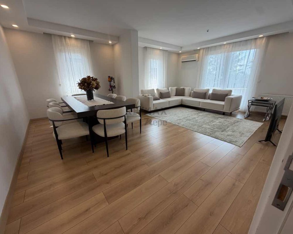 REMAX7TEPE'DEN YEŞİL VE SAKİN YAŞAM ALANI İÇİNDE 2+1 VİLLA DUBLEXİ